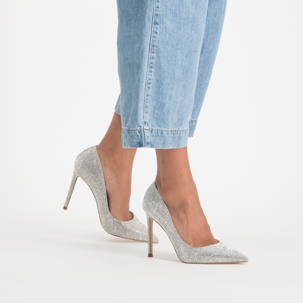 Sparkly heels 2025 steve madden