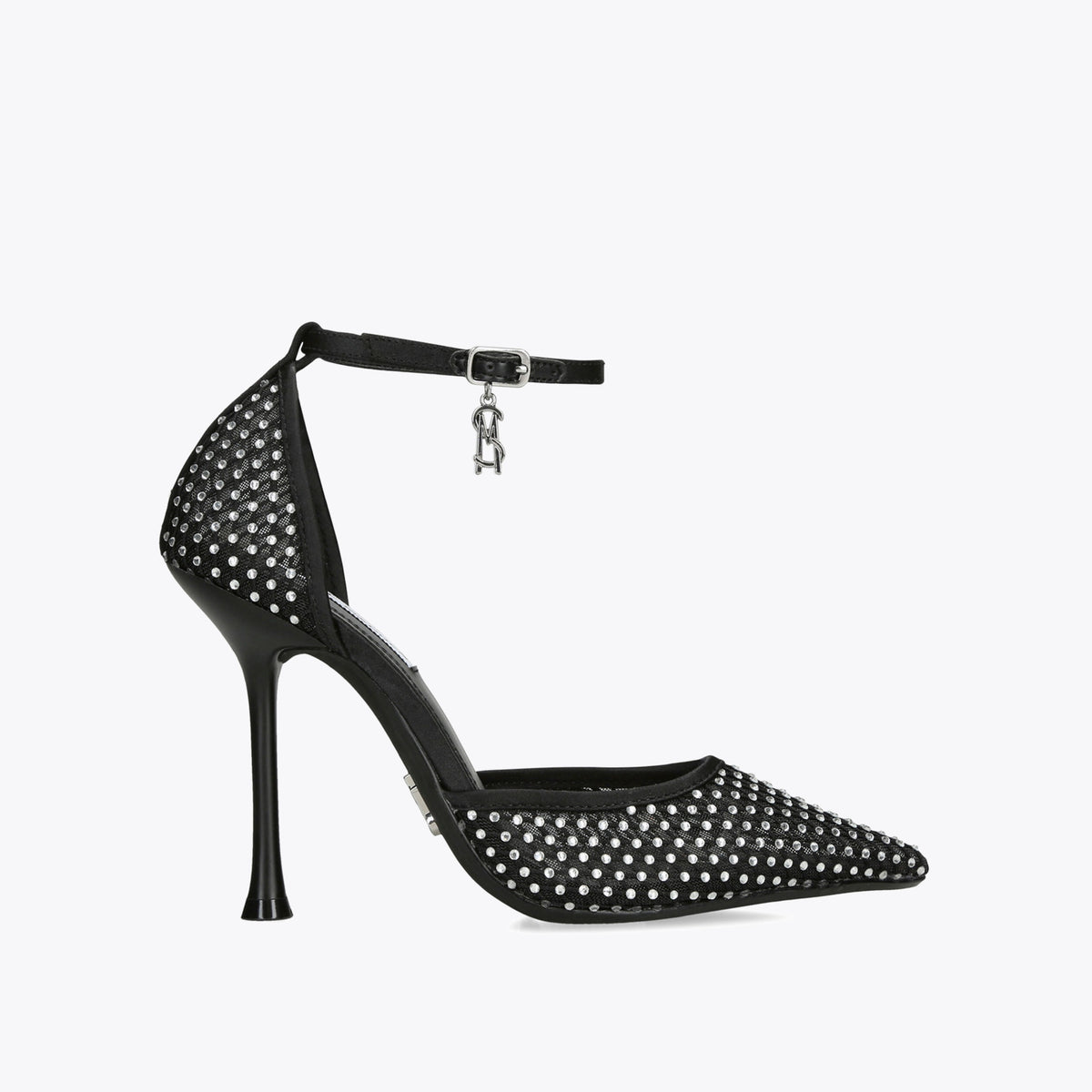 Sparx Black Stud