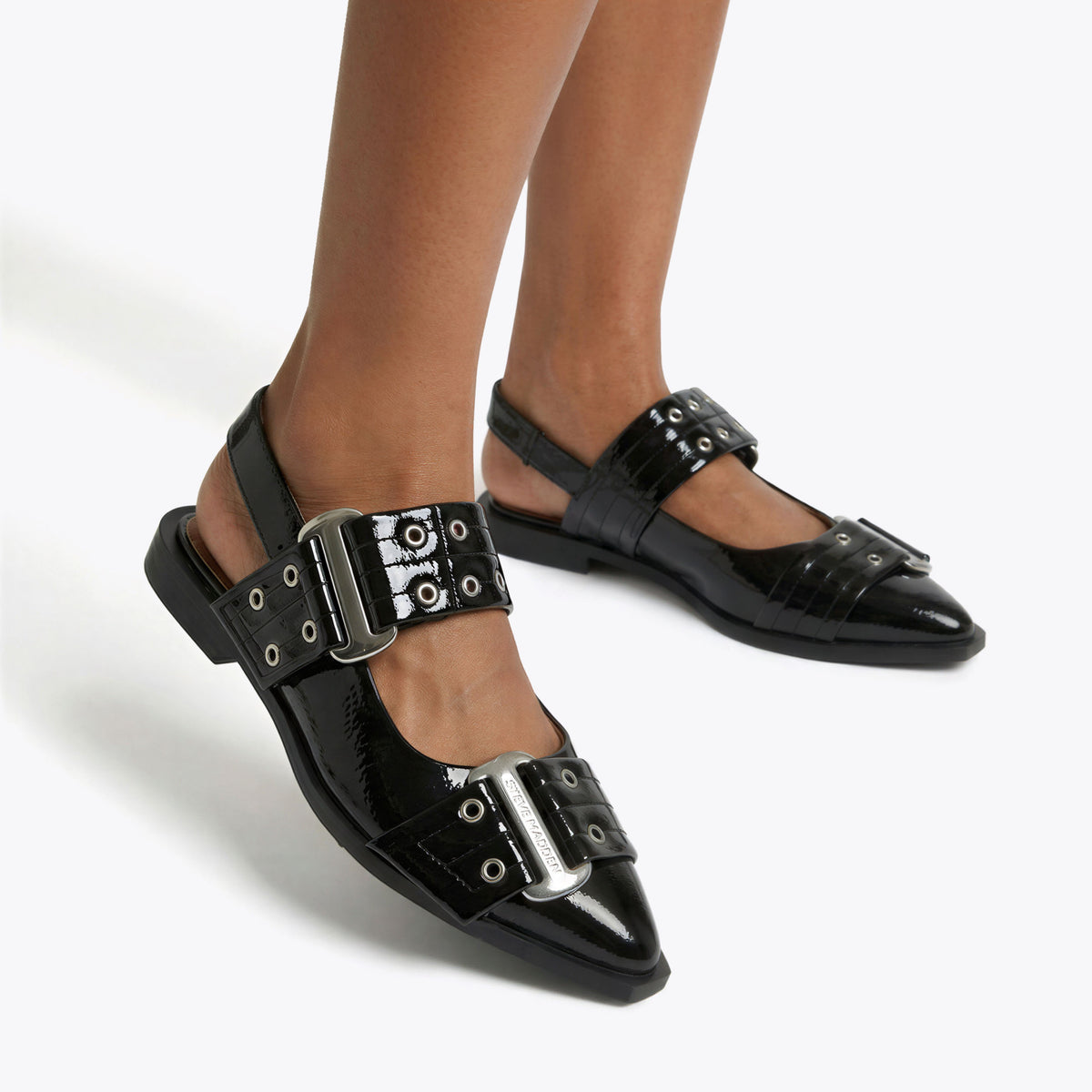 Grand Ave Black