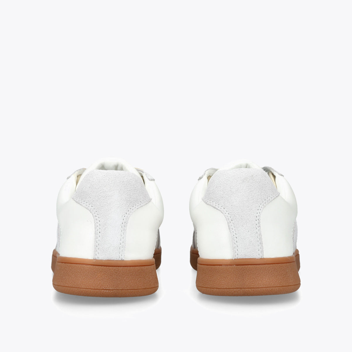 Waltor White