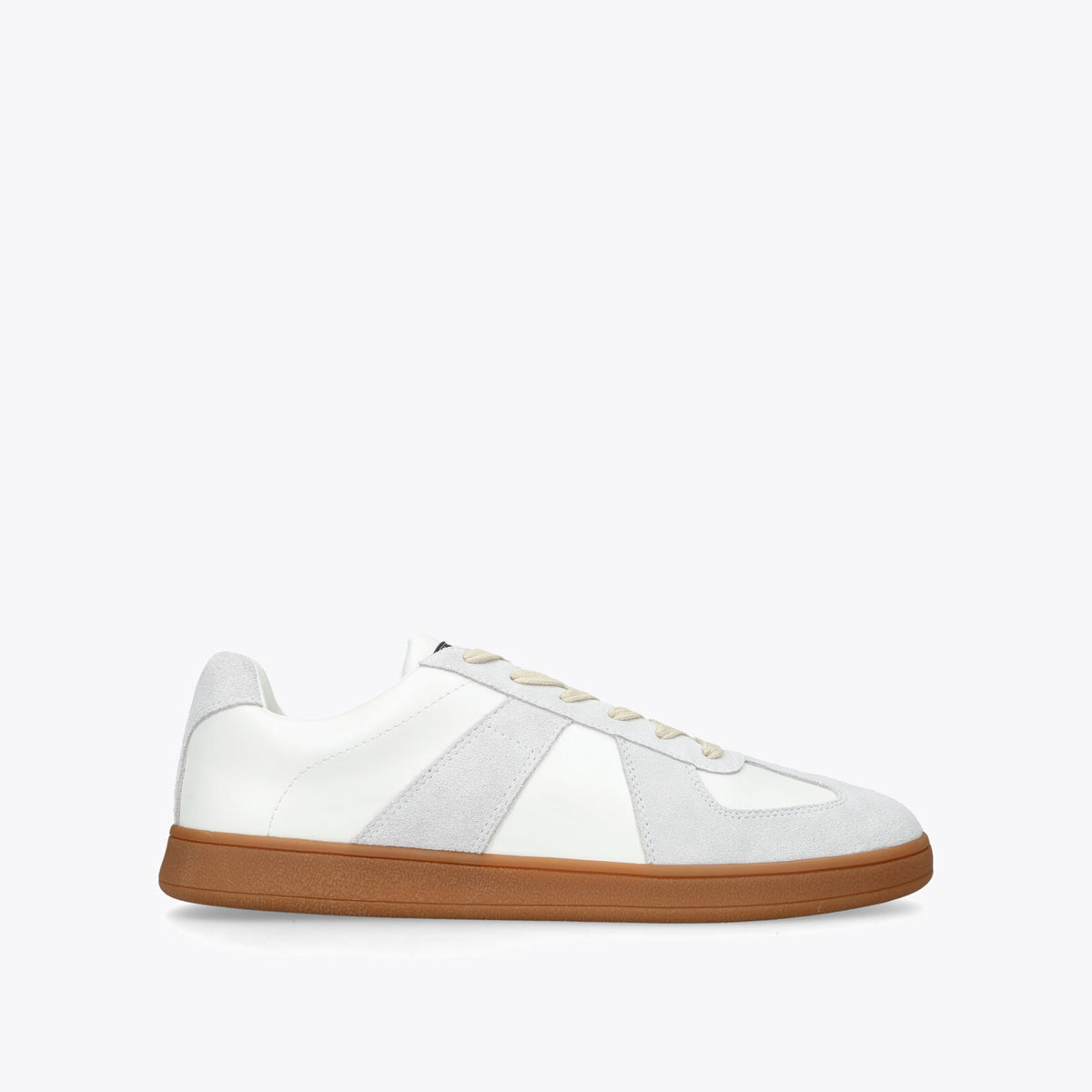 Waltor White