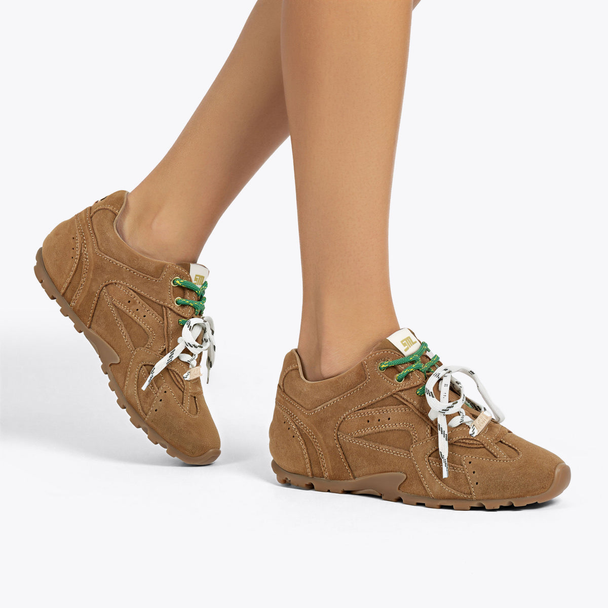 Aziel Camel