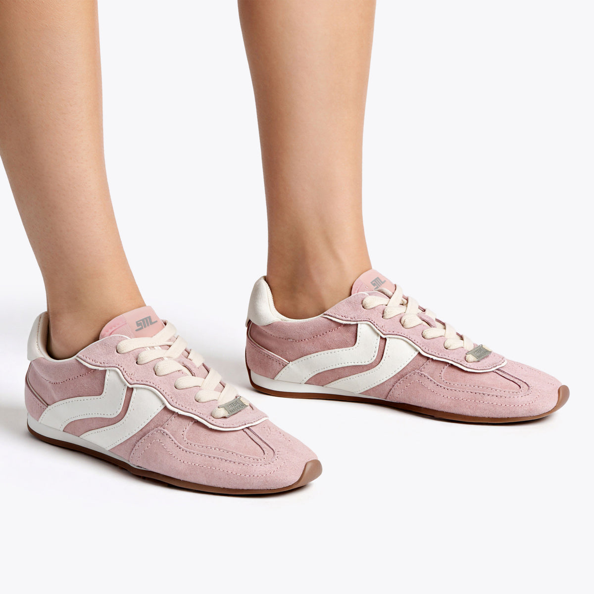 Abbi Pale Pink