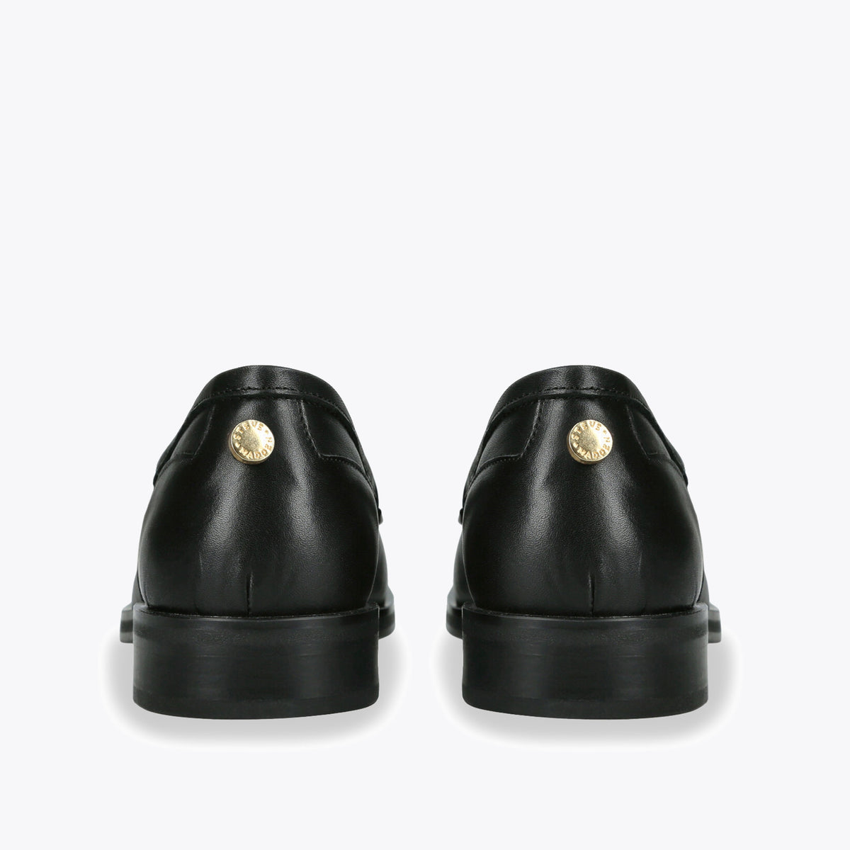 Neona Black