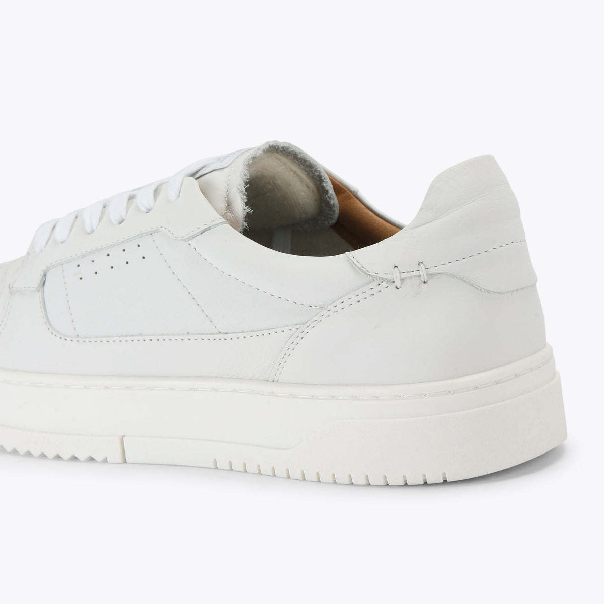 Cliff Trainer White