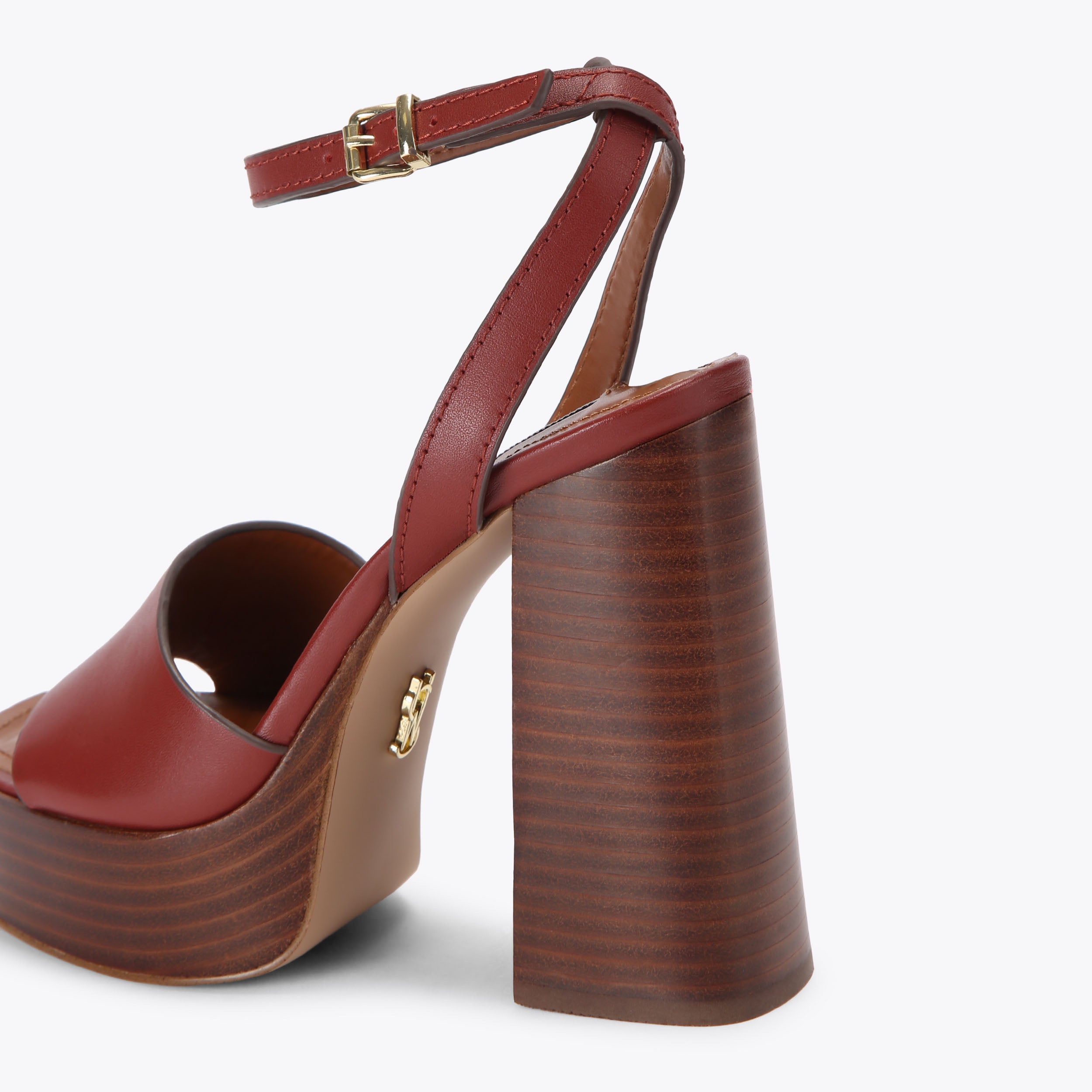 Floria Brown - view 3