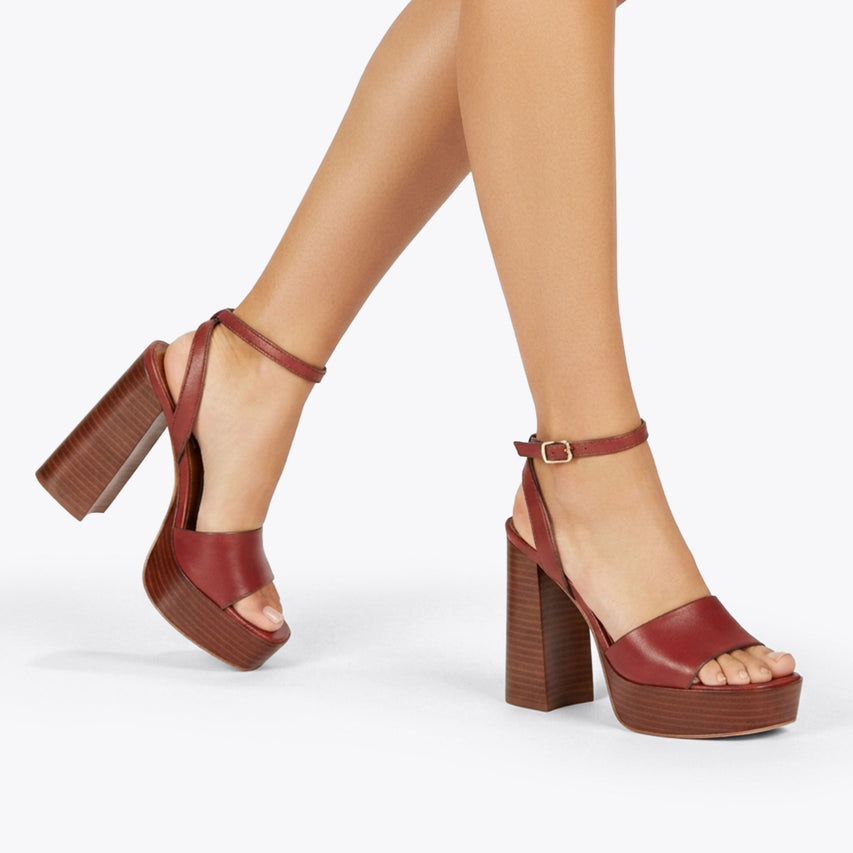 Floria Brown - view 5