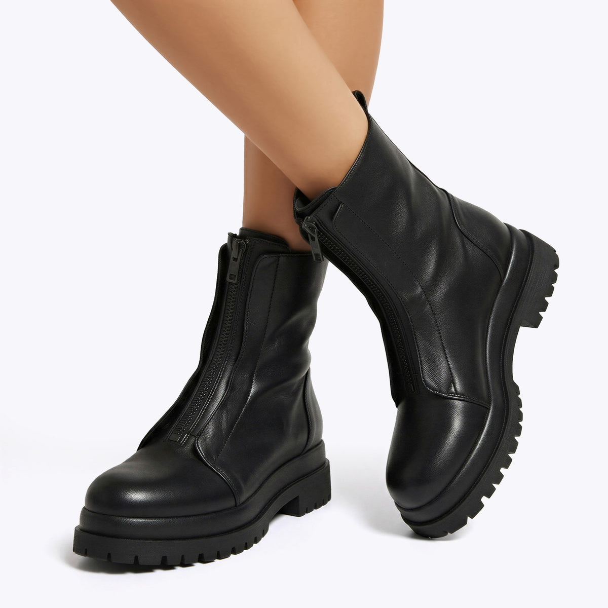 Milton Black Leather