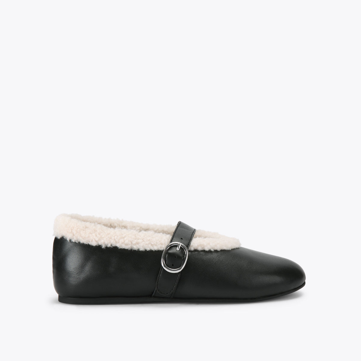 Lodge Black