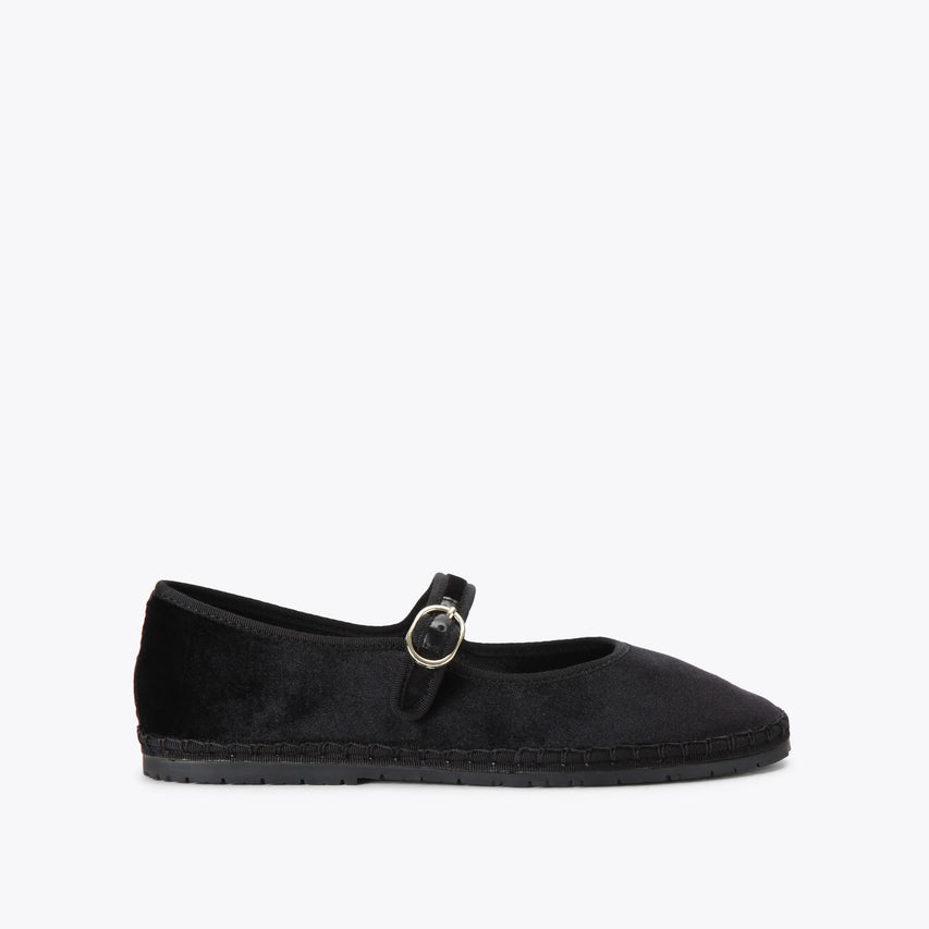Velma Black Velvet