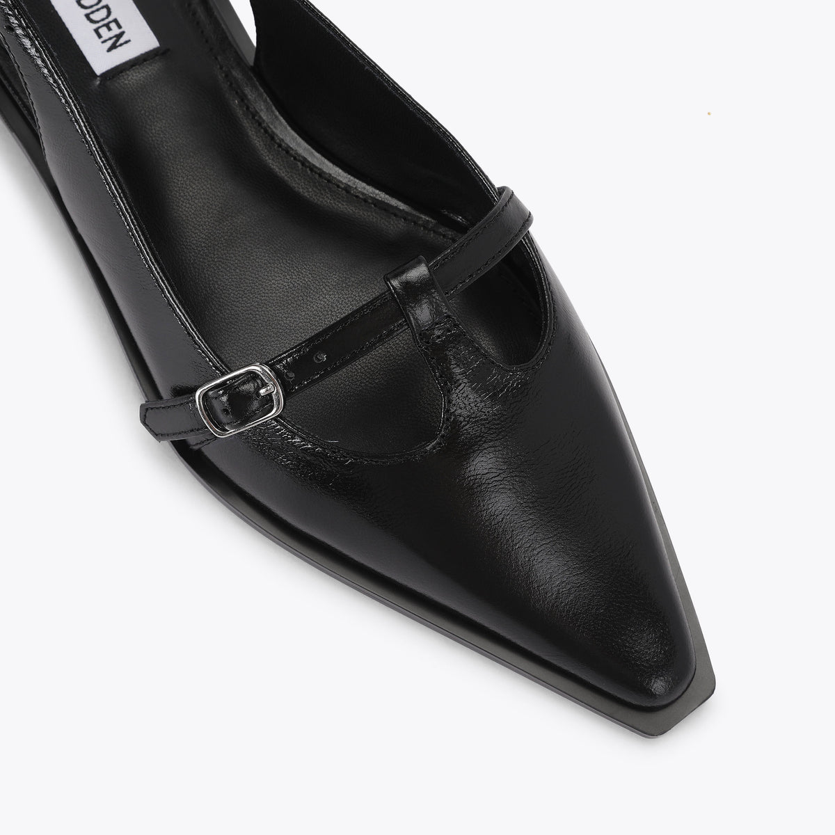 Synergy Black Leather
