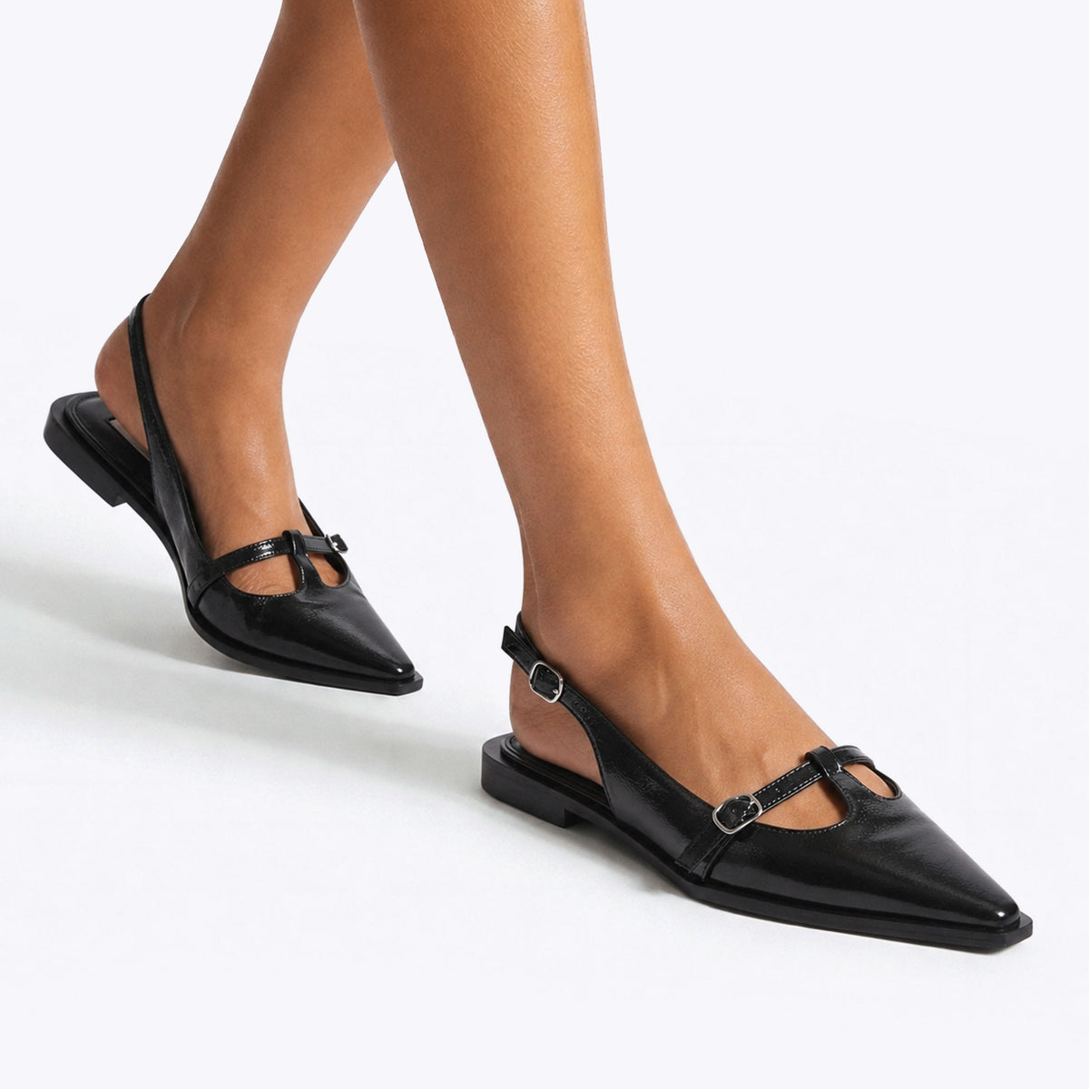 Synergy Black Leather