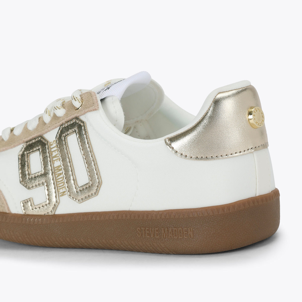 SM90 White Suede