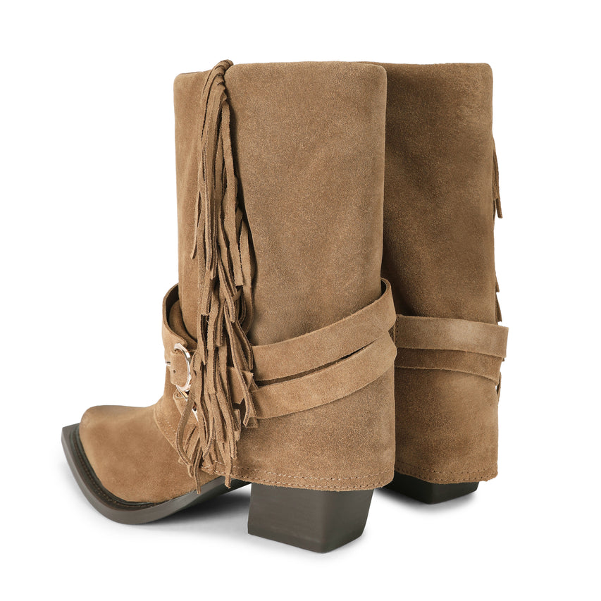 Hadly Brown - view 3