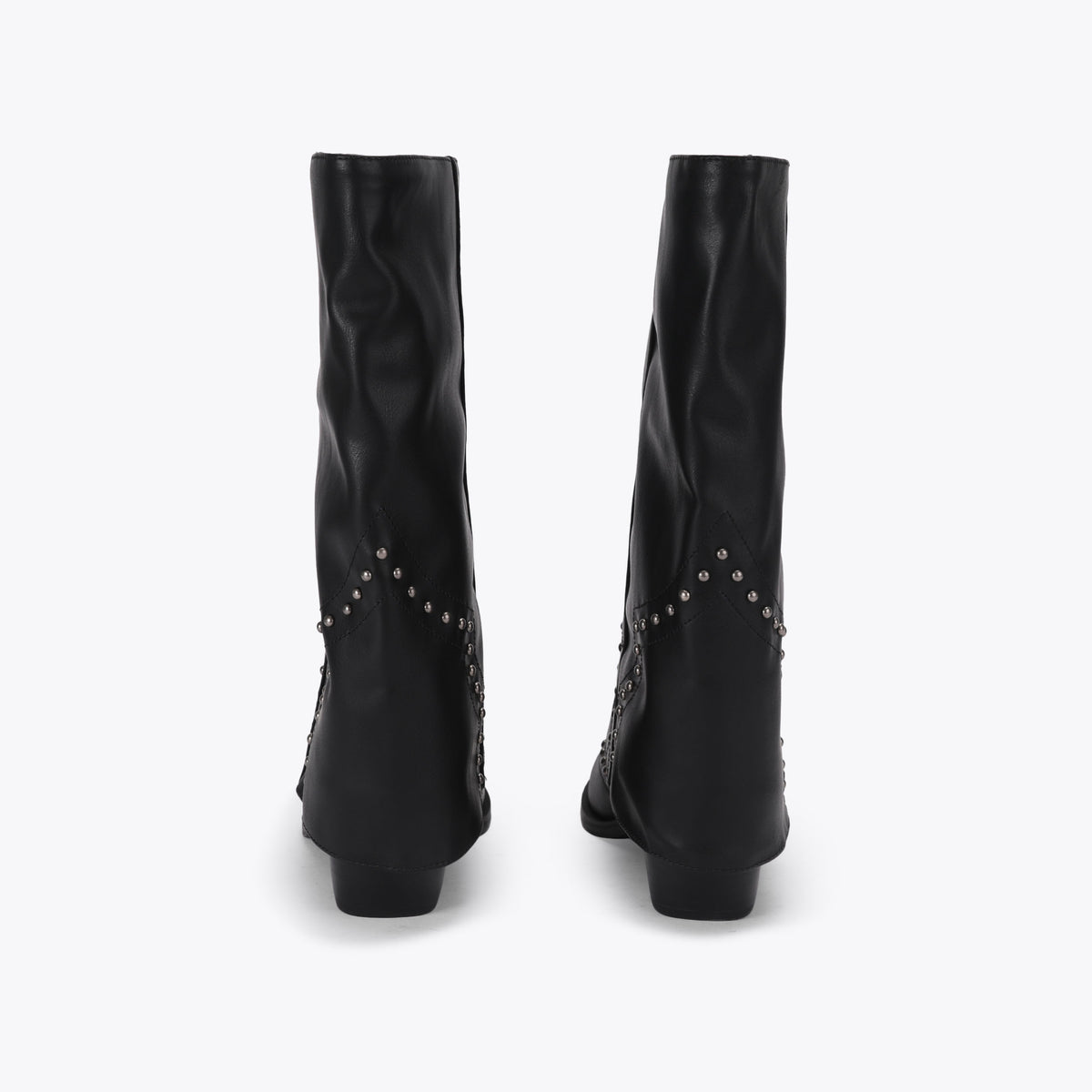 Saddle Black