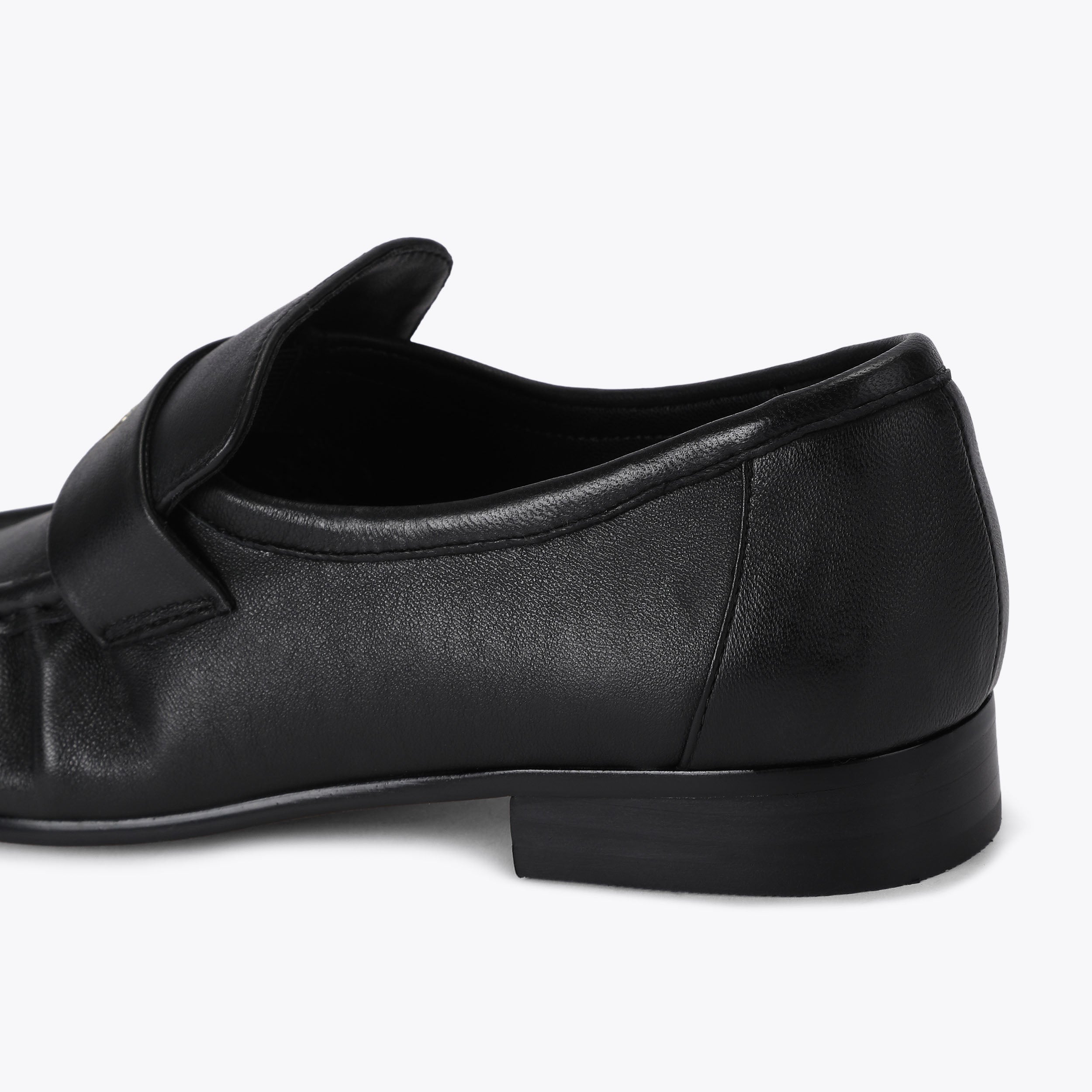 Crimsen Black Leather - view 3