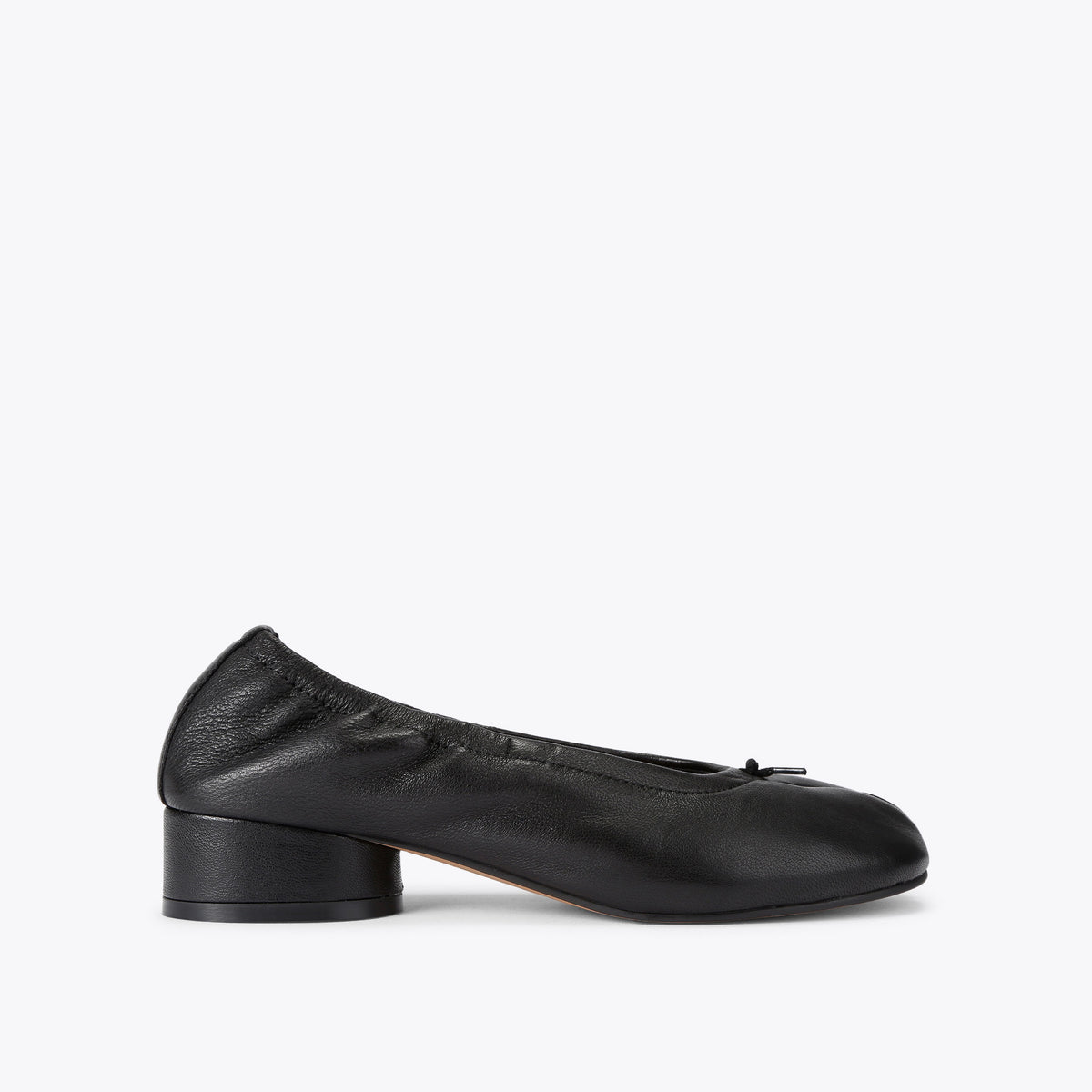 Cyra Black Leather