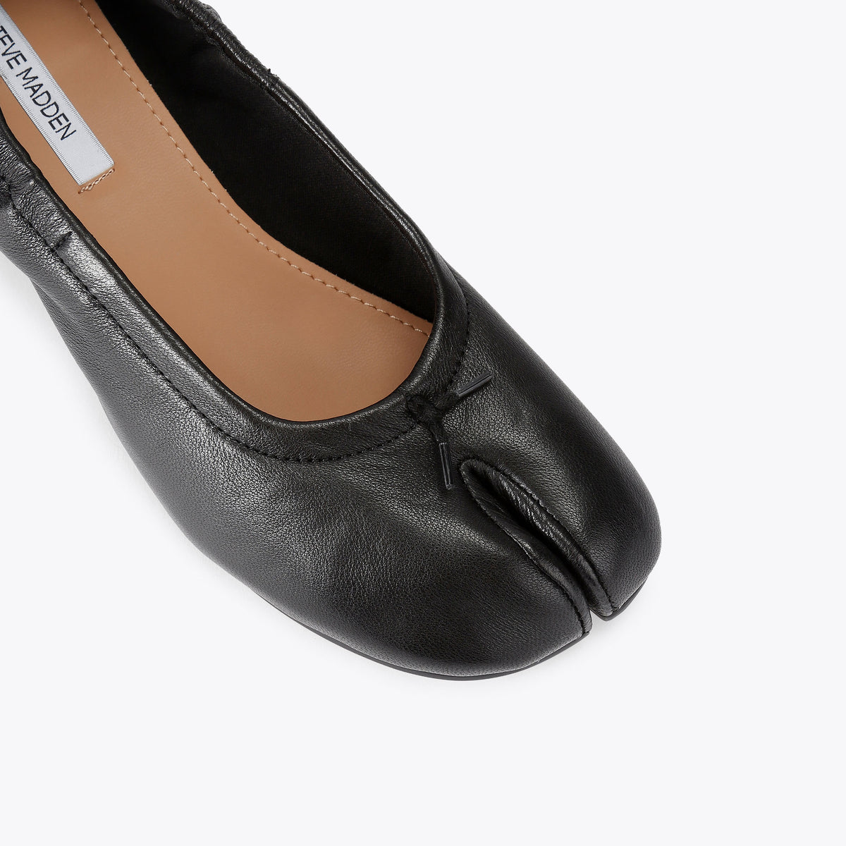Cyra Black Leather