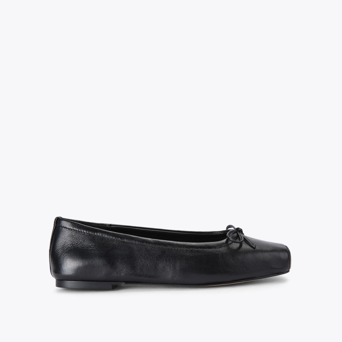 Eleve Black Leather