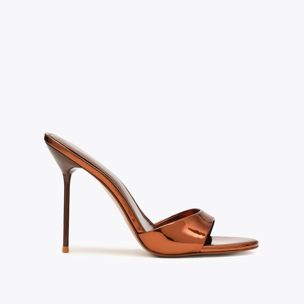 Davina Bronze