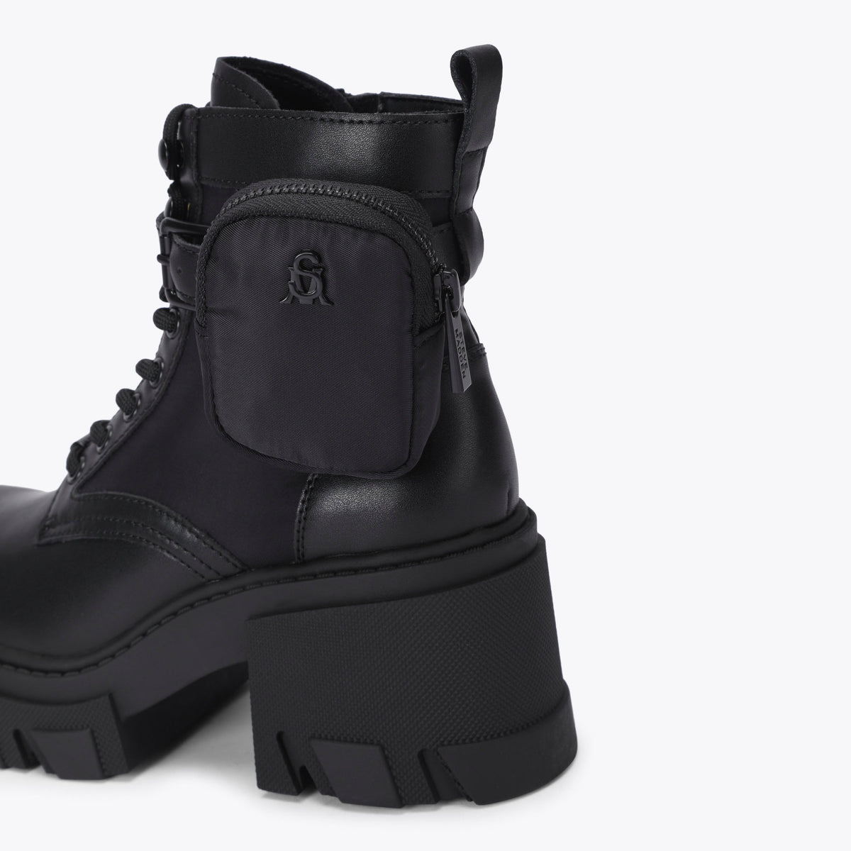Barracks Black Leather
