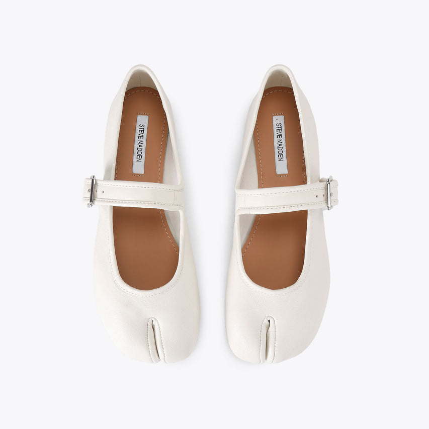 Calara White - view 2