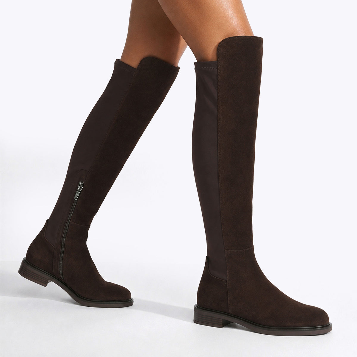 Resonate Dark Brown