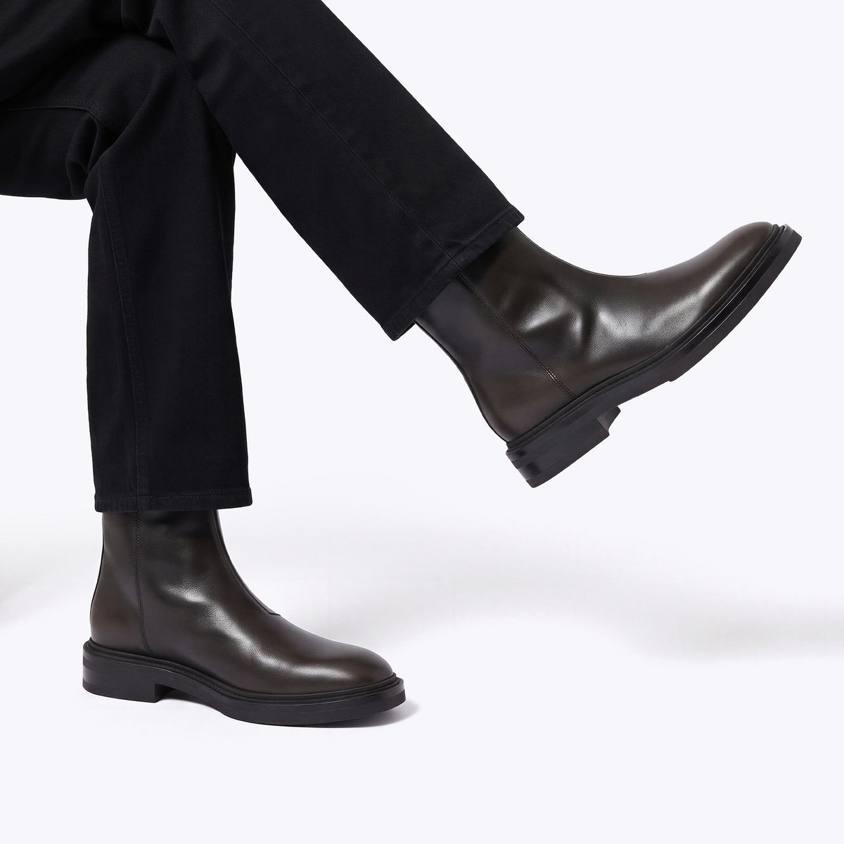 Rynder Brown Leather
