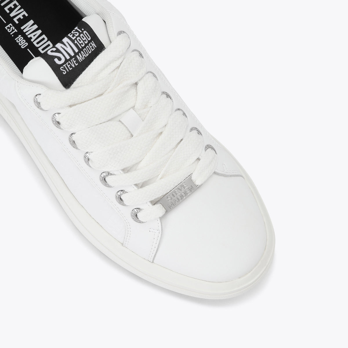 Razoredge White Leather