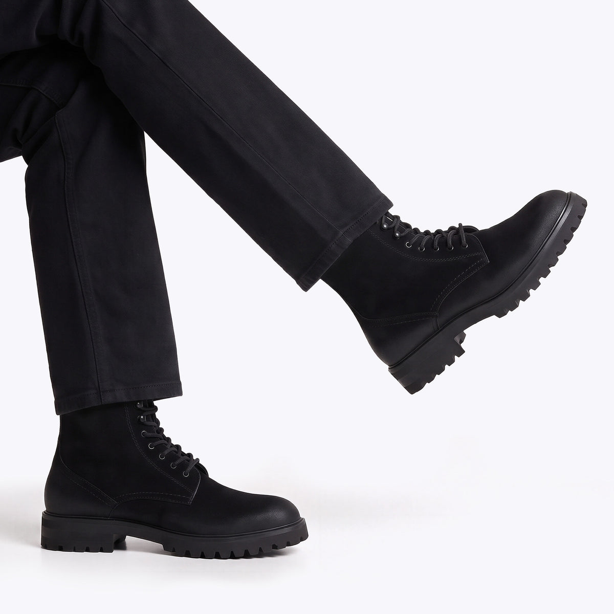 Montana Black Suede