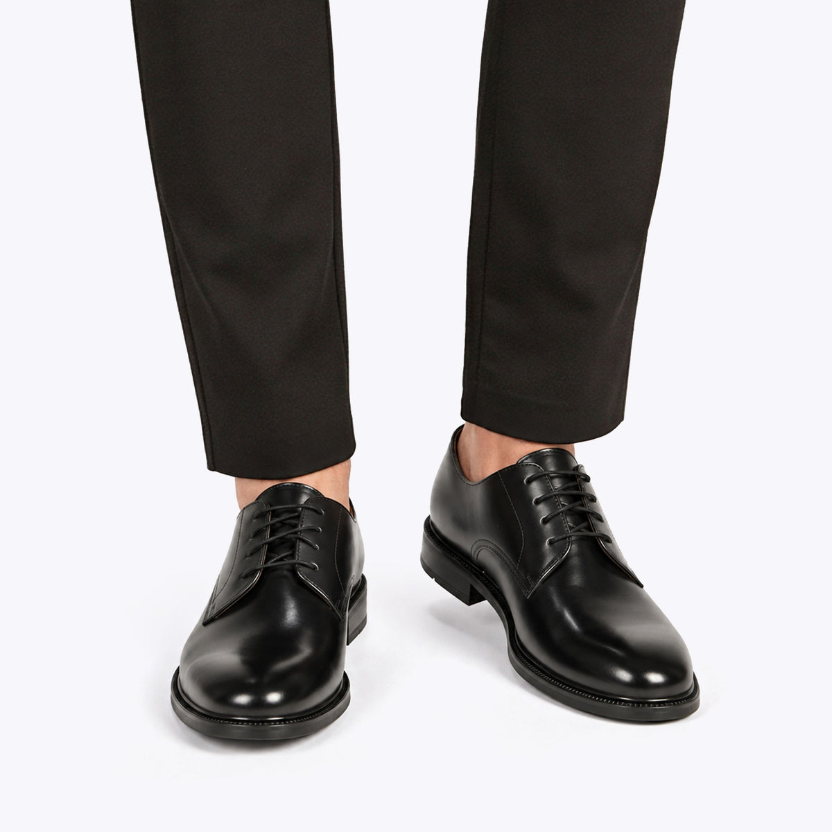 Asotin Black Leather
