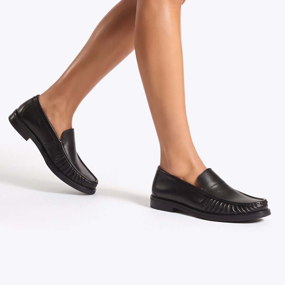 Chester Black Leather