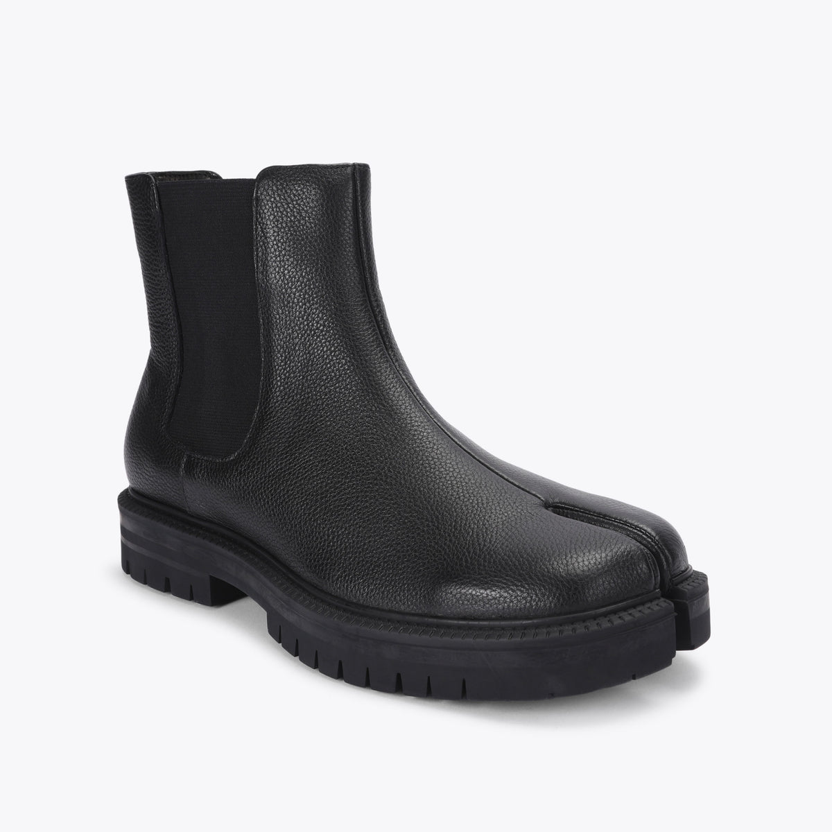 Futamata Black Leather