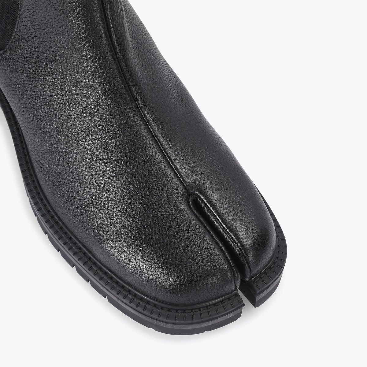 Futamata Black Leather