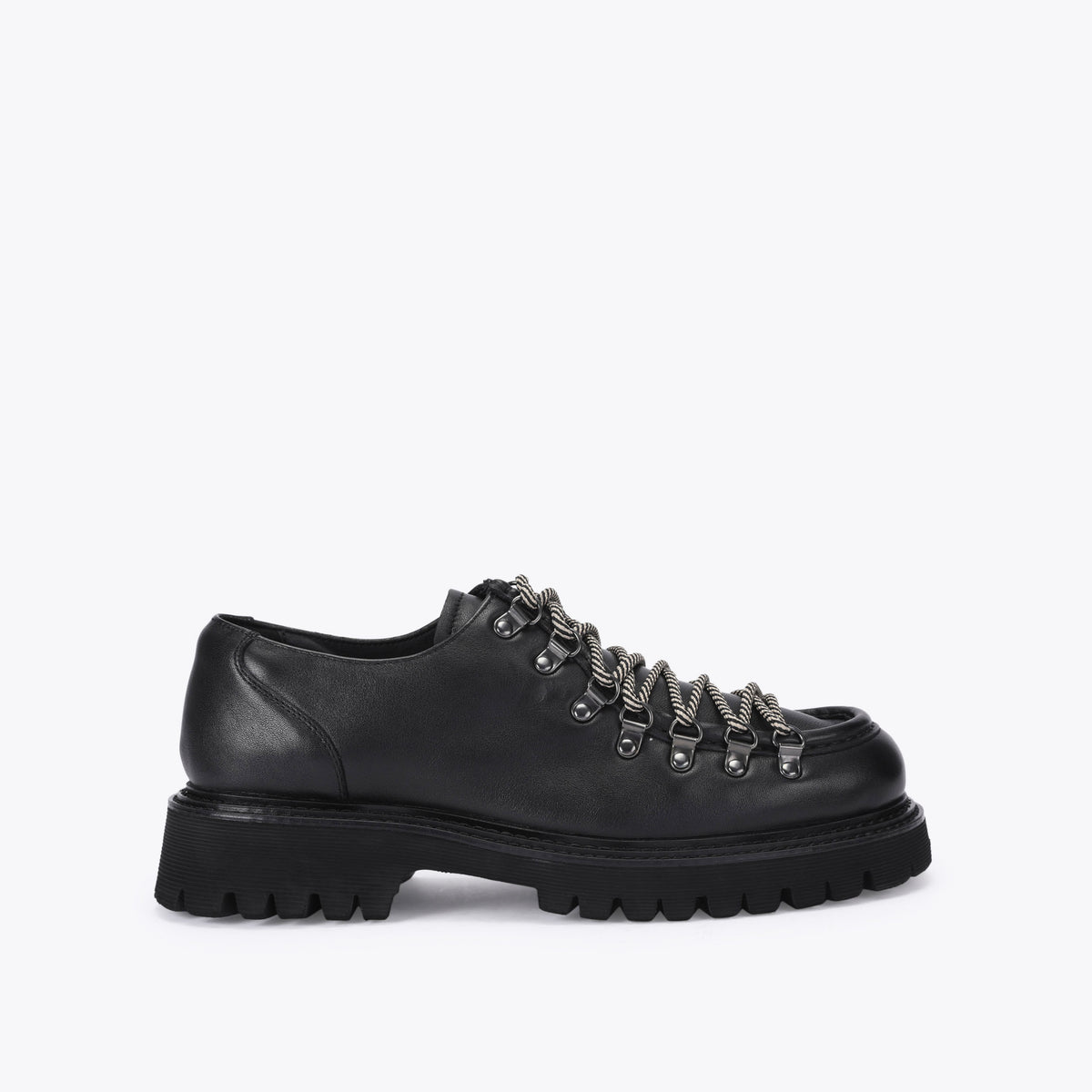 Campello Black Leather