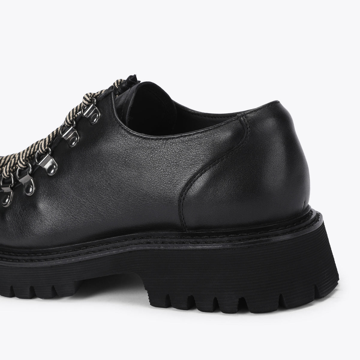 Campello Black Leather