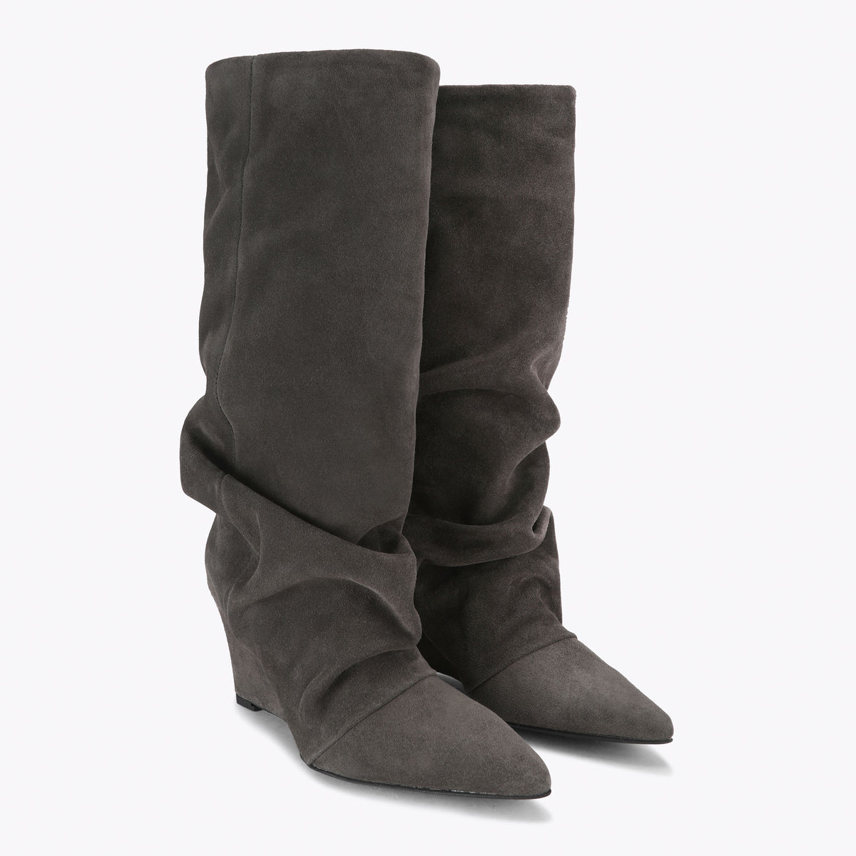 Rhys Brown Suede