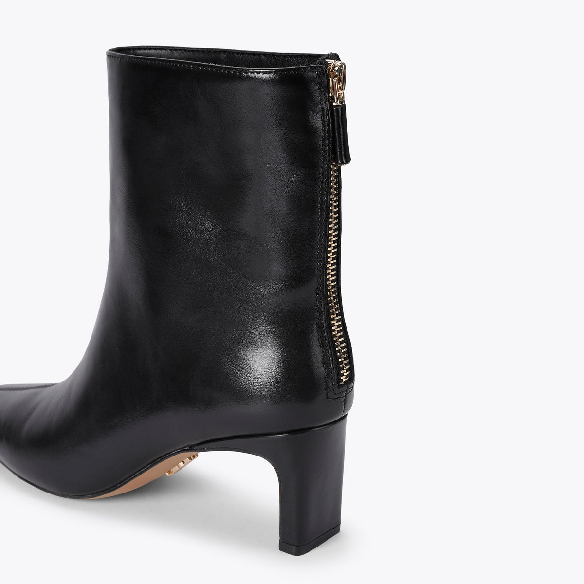 Jamiyah Black Leather