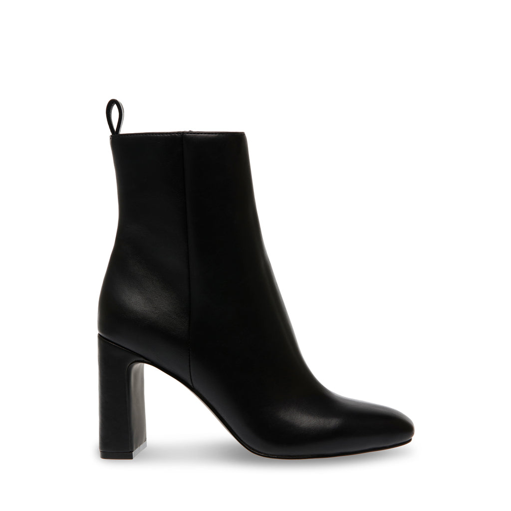 Adelisa Bootie