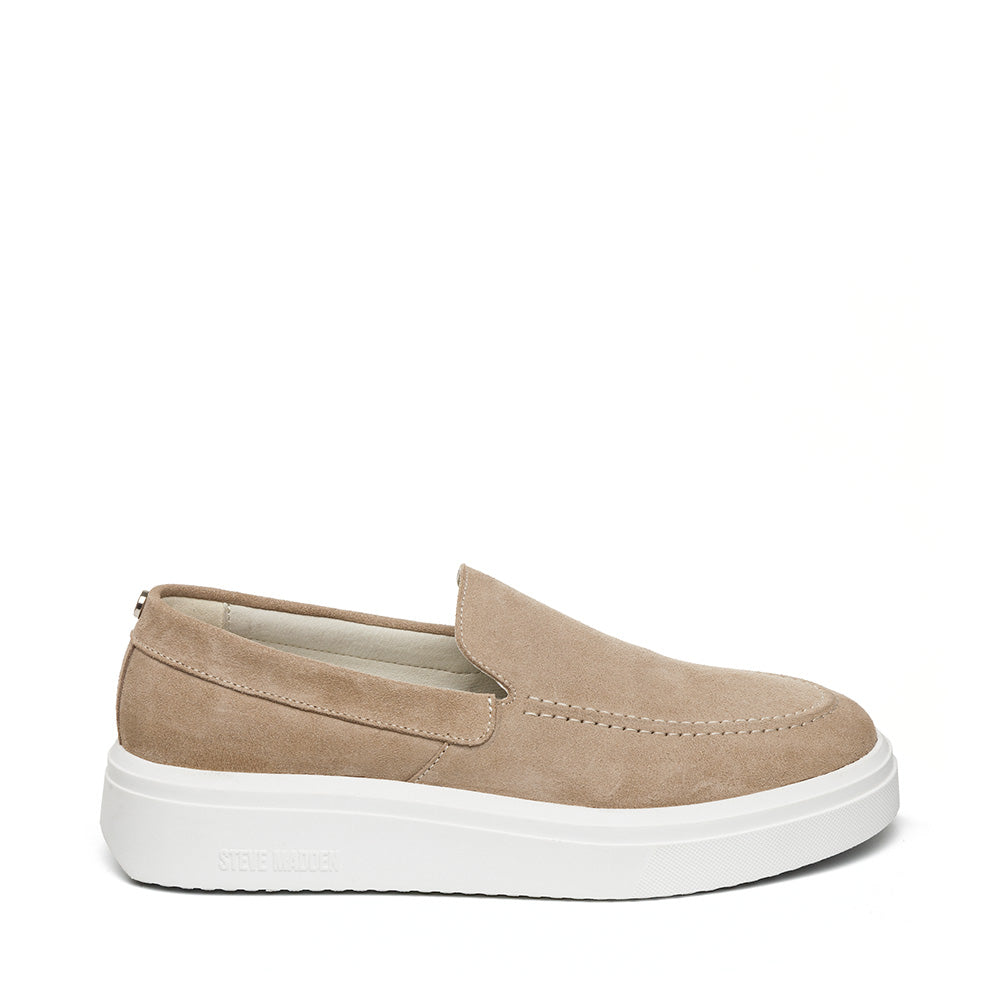 Steve madden tan 2025 slip ons