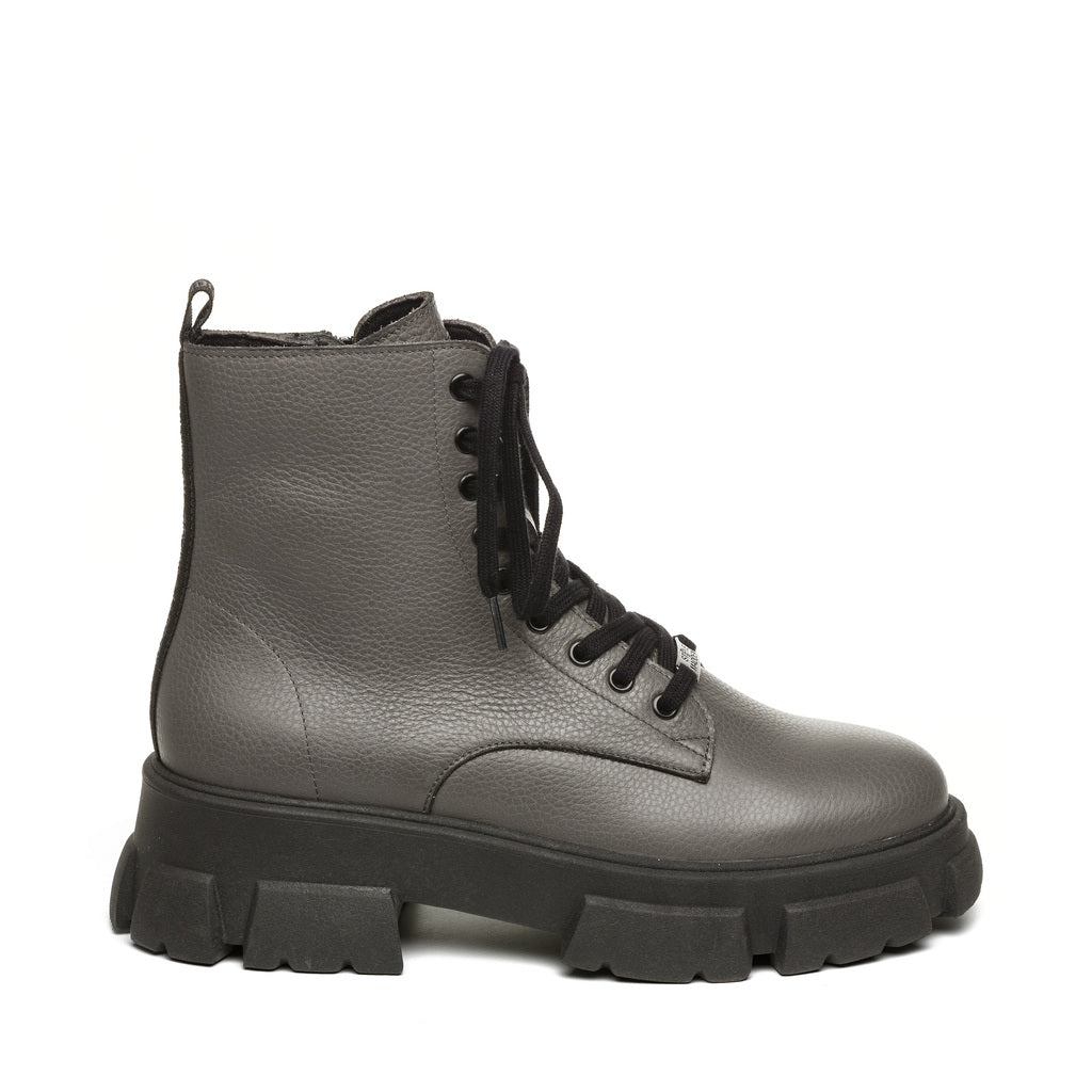 Steve madden sale langeston hiker boots