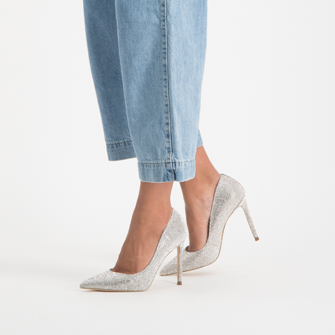 Vala sales steve madden